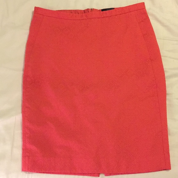 The Limited Pink Pencil Skirt - Picture 5 of 6